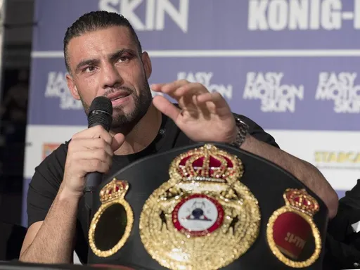 Чарр проведет защиту титула WBA против Пулева 30 марта в Болгарии
