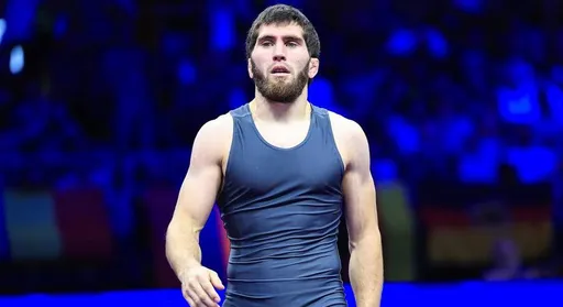 Россиянин Угуев проиграл схватку на чемпионате мира в Тиране