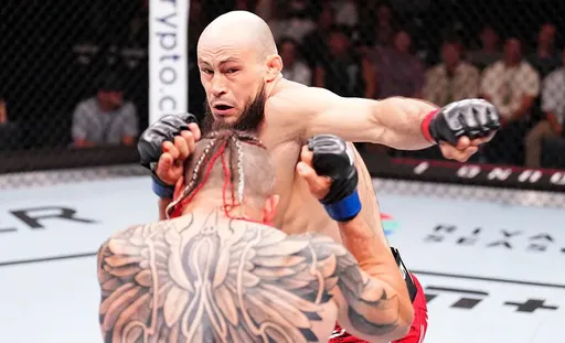 У Фахретдинова не подтвердился перелом орбитальной кости после боя на UFC on ABC 6
