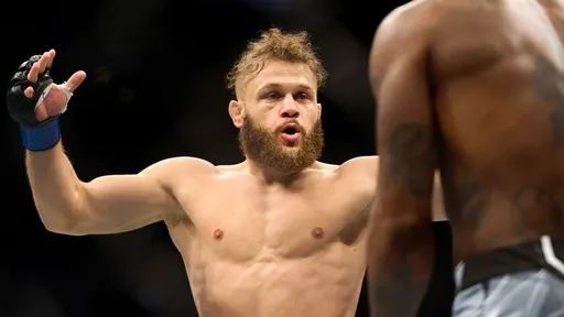 ВИДЕО: Физиев в компьютерной игре UFC показал, как бы нокаутировал Гейджи
