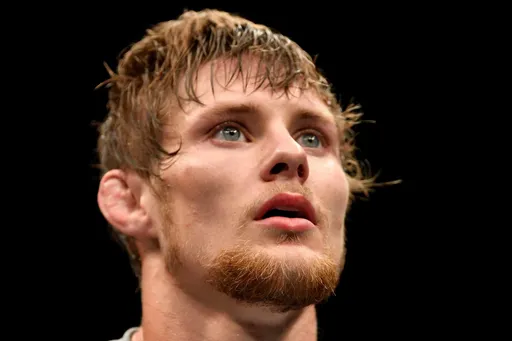 Митчелл заменит Чикадзе в бою с Эмметтом на UFC 296