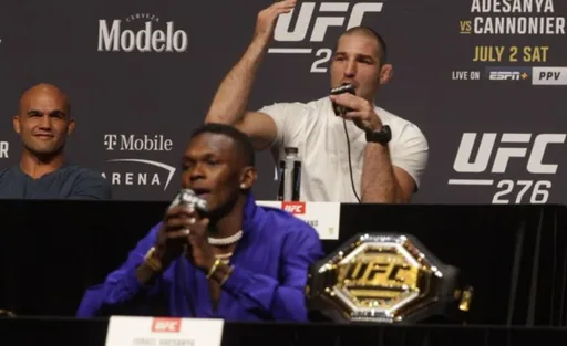 Адесанья: в UFC не хотели давать титульный бой Стрикленду, они боялись, что он опозорит организацию