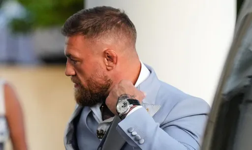 Макгрегор похвастался новыми часами Rolex