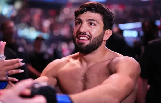 Царукян мог встретиться с Росасом на турнире ACB JJ в Москве