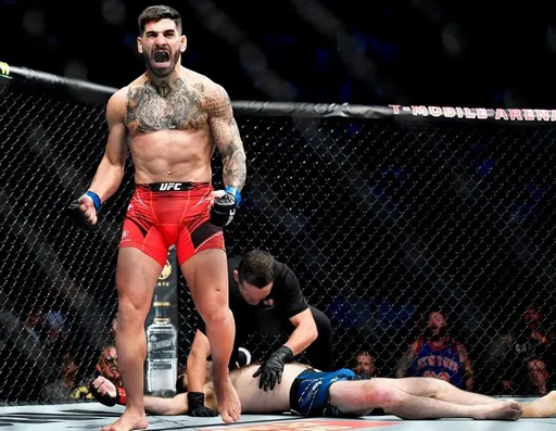 Грузинский боец UFC Топурия заявил, что способен победить Махачева