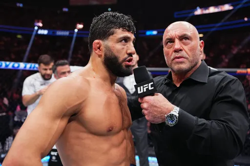 Царукяна могут дисквалифицировать и оштрафовать за драку с фанатом на UFC 300