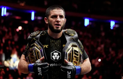 Махачев: я бы хотел подраться на турнире UFC в Белом доме, но Хабиб не особо одобряет мою идею