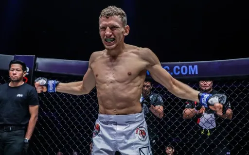 Российский боец Артем Белах проведет бой 13 января на ONE Fight Night 18