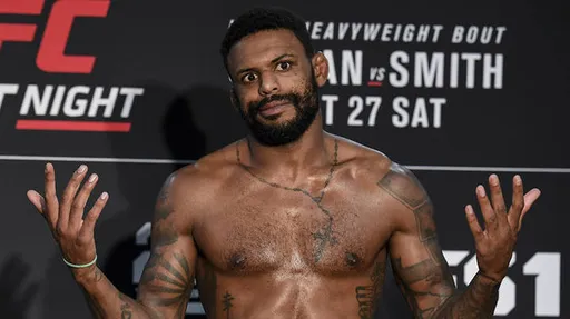 Майкл Джонсон ярко нокаутировал Азайтара на UFC on ESPN 63