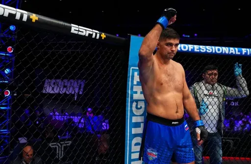 Смотреть прямой эфир боя Олег Попов – Родриго Насименто на PFL World Tournament 7
