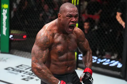 Тяжеловес UFC Усман дисквалифицирован на 30 месяцев за допинг