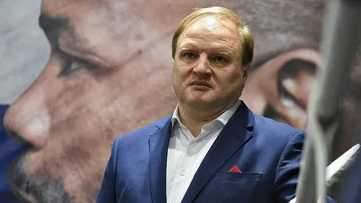 Хрюнов: в бою Дацика и Джонсона будет кровавое сражение, фаворитом считаю американца