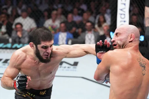 Официально: Махачев остался на второй строчке P4P обновленного рейтинга UFC, несмотря на победу над Волкановски на UFC 284