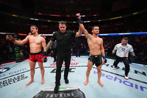 Появились судейские записки боя Евлоев – Аллен на UFC 297