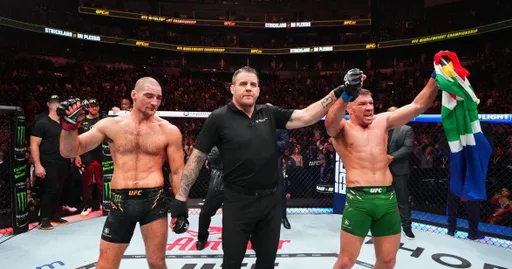 Дю Плесси жестко ответил Дане Уайту, увидевшему победу Стрикленда на UFC 297