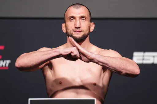 Салихов нокаутировал Леала на первых секундах боя в рамках турнира UFC on ABC 9