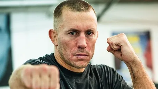 Сен-Пьер рассказал, на каком этапе карьеры можно будет назвать Усмана величайшем полусредневесом