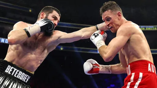 Боевая неделя: брутальные нокауты Анкалаева и Бетербиева, Царукян на UFC 300, Исмаилов – в АСА