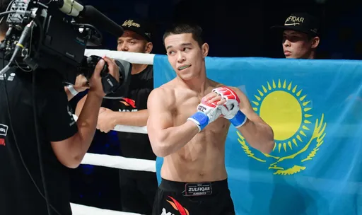 Казахстанский боец Асу Алмабаев подписал контракт с UFC