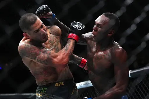 Перейра не исключил, что проведет третий бой с Адесаньей в UFC