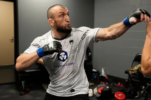 Торосян – о чемпионстве Салихова в UFC: нет ничего невозможного