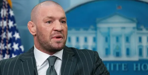 Макгрегор: выиграю нокаутом в первом раунде на турнире UFC в Белом доме