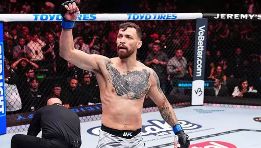 Руффи заменит Царукяна в качестве запасного бойца на турнире UFC в Белом доме