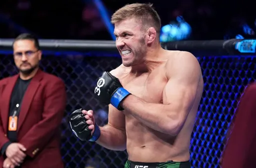 Дю Плесси пообещал прикончить Уиттакера на UFC 290