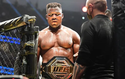 В PFL сообщили о скором подписании контракта с Нганну