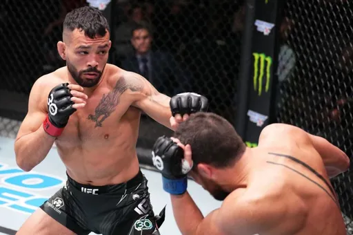 Дэн Иге победил Дэймона Джексона нокаутом на UFC Vegas 67
