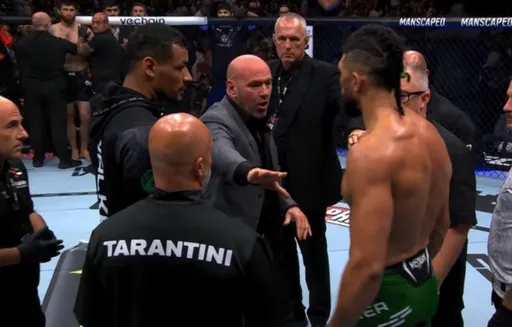 Анкалаев призвал руководство UFC назначить повторный бой с Уокером в ближайшее время