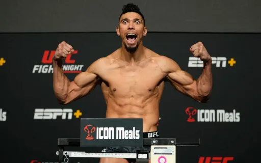 Уокер: мое будущее будет в тяжелом весе UFC