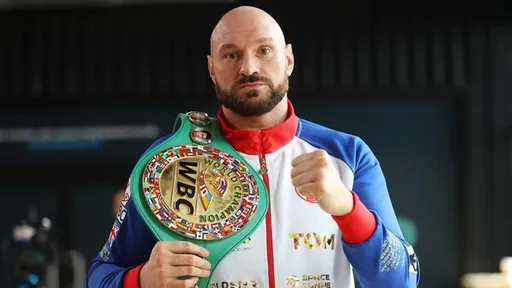 Фроч: Фьюри не бьется, это разочаровывает и надоедает фанатам бокса
