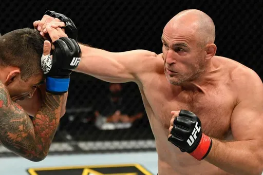 Олейник: я подписался в UFC в 37 лет, что практически невозможно