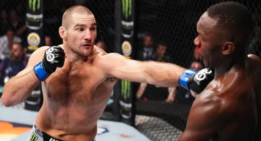 Бывший чемпион UFC Блахович назвал главную причину поражения Адесаньи от Стрикленда