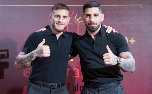 Новая угроза для легчайшего дивизиона UFC – брат звездного чемпиона: кто такой Александр Топурия