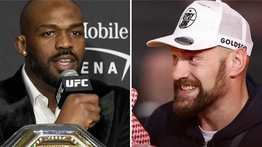 Фьюри заявил, что UFC предложил ему бой с Джонсом по гибридным правилам