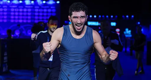 Магомед Исмаилов оценил шансы олимпийского чемпиона по борьбе Сидакова в ММА