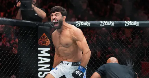 Джексон: Царукян заслуживает бой за титул UFC в легком весе