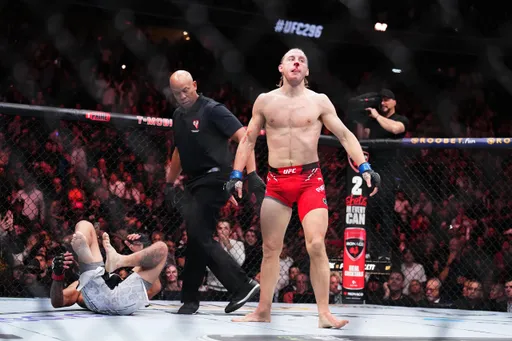 Падший «Эль-кукуй»: Фергюсон уступил Пимблетту на UFC 296 и потерпел седьмое поражение подряд