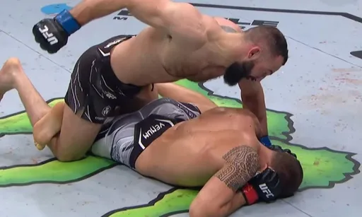 Долидзе бросил вызов Чимаеву после победы на UFC on ESPN 42