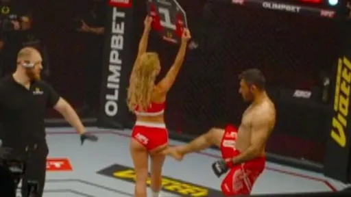 Ринг-герл, которую Али Хейбати ударил на турнире Hardcore MMA, не приняла извинения бойца