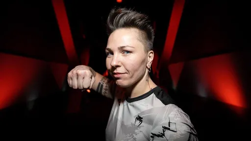 «В последнем бою в UFC меня могло парализовать в любой момент». Откровенное интервью Ирины Алексеевой
