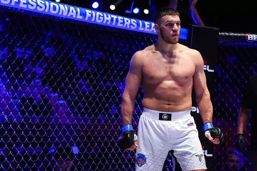 Россиянин Немков досрочно победил бразильца Феррейру и стал чемпионом PFL в тяжелом весе