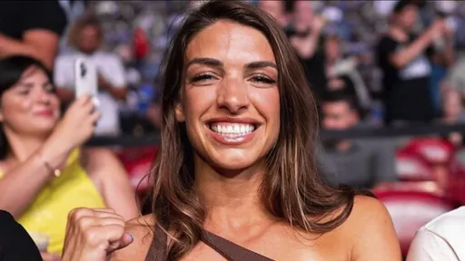Боец UFC Дерн обвинила бывшего мужа в домашнем насилии, но суд обязал ее выплачивать ему алименты