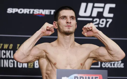 Исмаилов поздравил Евлоева с победой на UFC 297