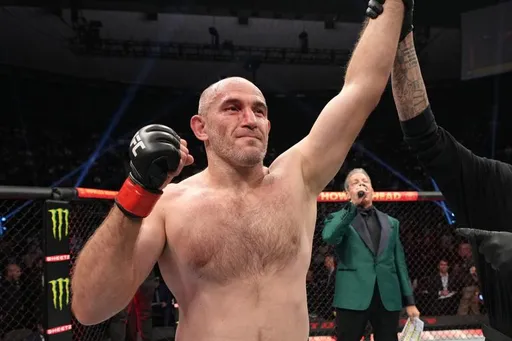 Олейник: условия у «РЕН ТВ» действительно получше, чем в UFC