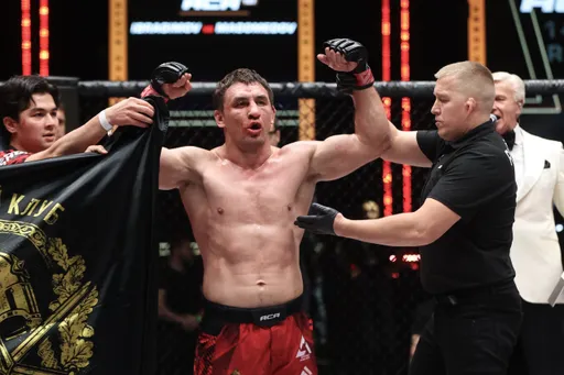 «Буду болеть за Стрикленда в поединке с Чимаевым»: Арышев – о турнире UFC в Белом доме и бое со Шлеменко
