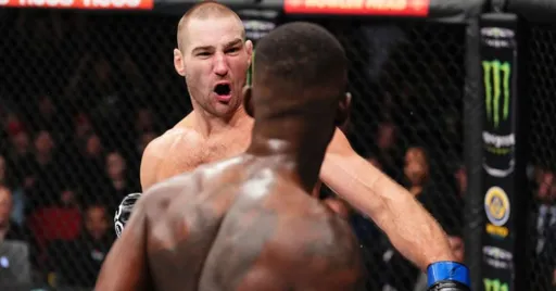 Чемпион UFC Стрикленд отреагировал на арест Хилла: твой брат – стукач, раз вызвал полицию