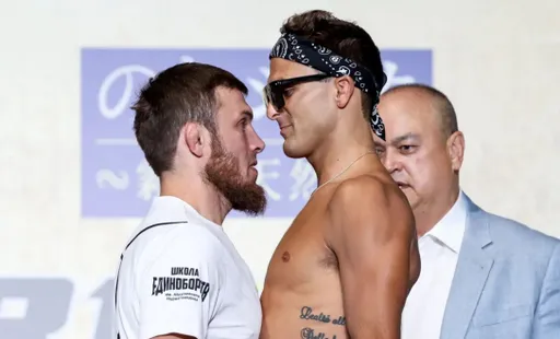Магомед Магомедов задушил Сабателло в первом раунде на турнире Bellator X Rizin 2